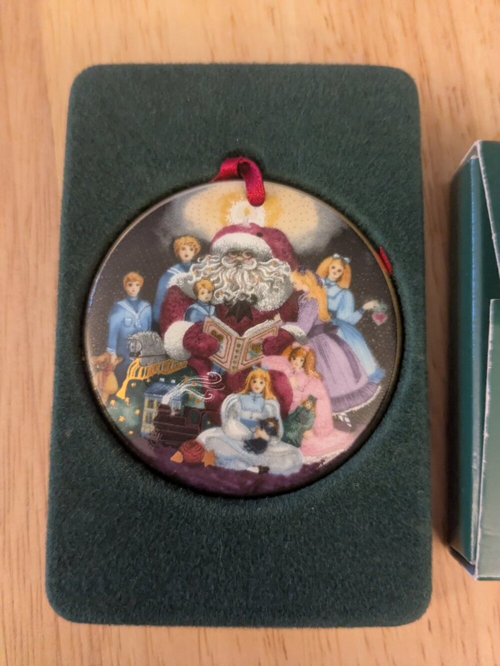 Bing And Grondahl Santa Clause Collection Porcelain Christmas Ornament 1994 VTG